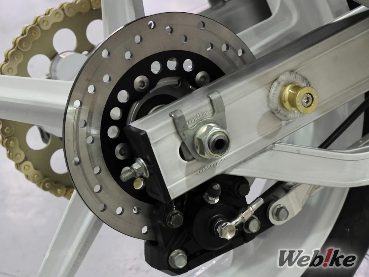 m-tech axle shaft on the GSX-R750 #604 complete machine