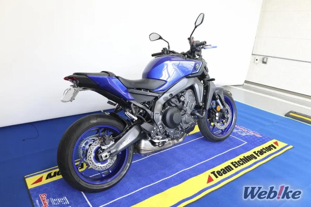 YAMAHA MT-09 equipped with Etching Factory LED Fender Eliminator Kit (2)